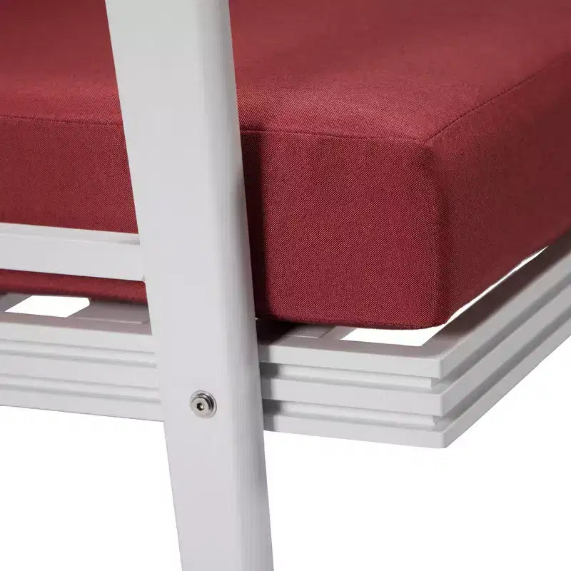 LeisureMod Walbrooke - Set di 2 poltrone moderne da esterno in alluminio bianco antiruggine con braccioli larghi e design adatto a tutte le stagioni