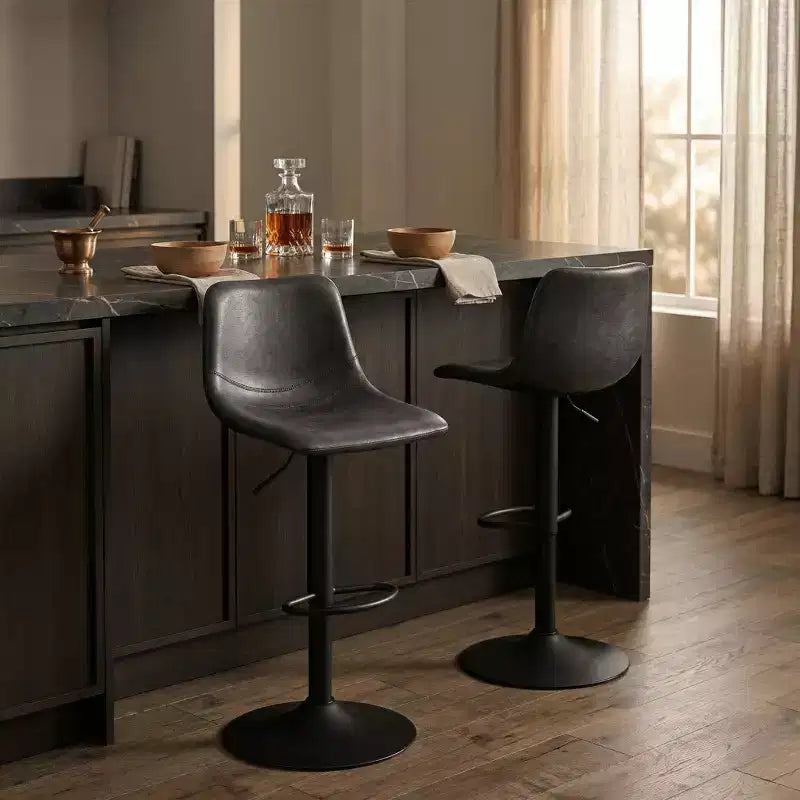 Set di 2 sgabelli da bar girevoli regolabili con poggiapiedi per isola cucina e bar di casa